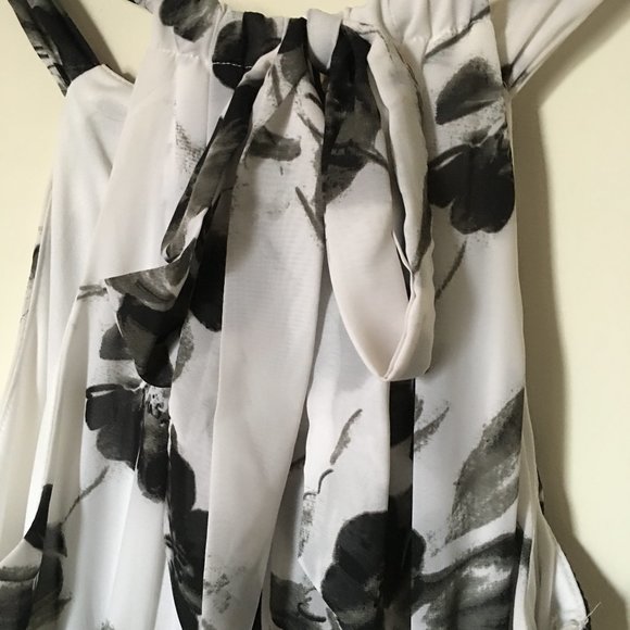 R&K Black & White Floral Sleeveless Halter Boho Maxi Dress Sz 18 - Picture 4 of 5